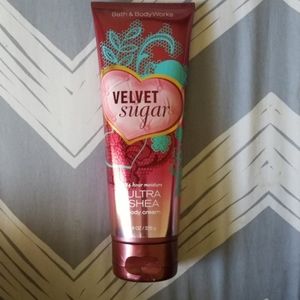 NEVER USED Bath and Body Works body cream